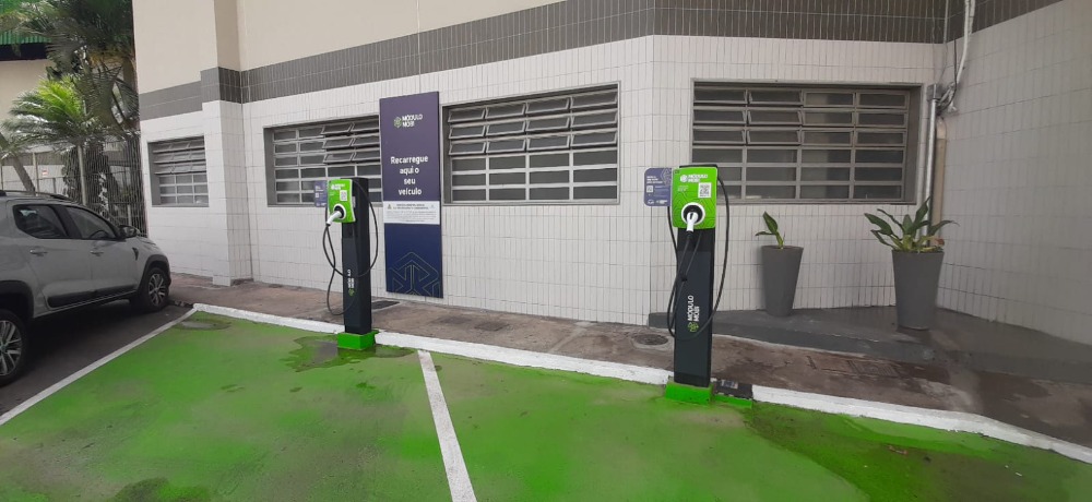 Sinalização de carregadores — trabalho realizado pela Resolve